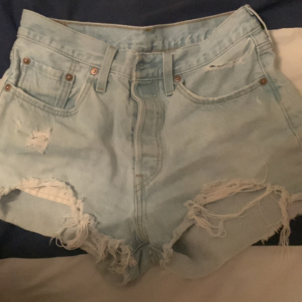 Levi jean shorts